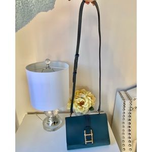 Massimo Dutti leather bag. Size 9.3  X 6.8 inches